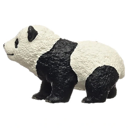 Schleich Wild Life Giant Panda Cub Figure (6.50 x 4.01 x 4.01 cm)