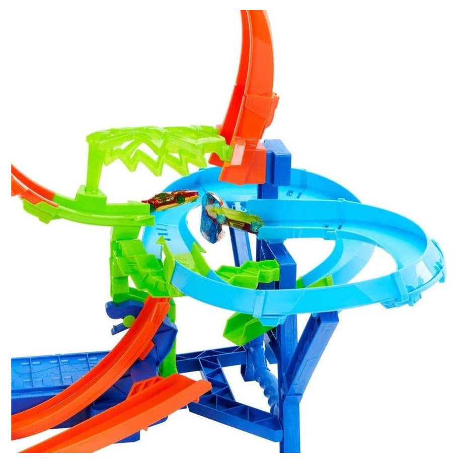 Hot Wheels Mid-Air Crash Playset