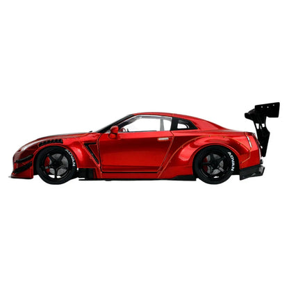Jada Pink Slips Nissan GTR R35 Die-Cast Car (1:18, Red)