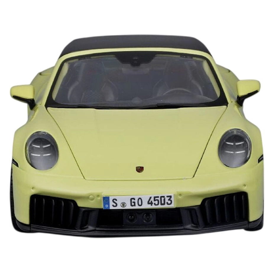 Maisto Special Edition Porsche 911 Targa 4 GTS Hybrid Die-cast Car (1:18, Yellow)