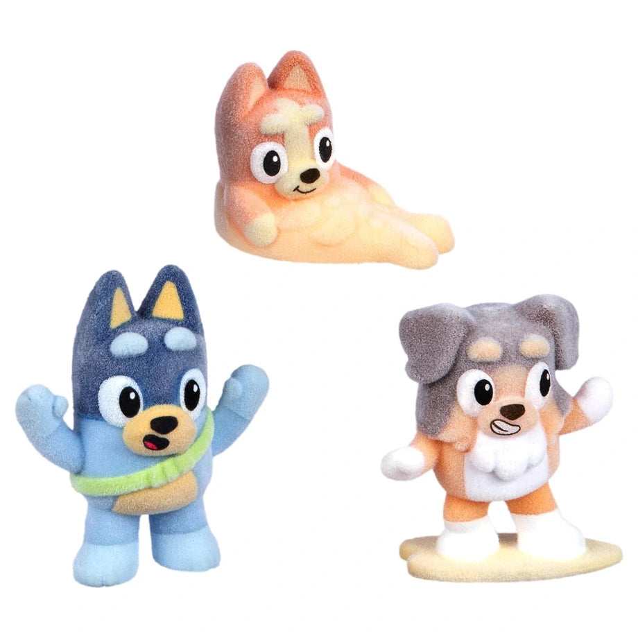 Bluey Fuzzies Episode Pack Series 1 The Beach Display Case & Figures Set