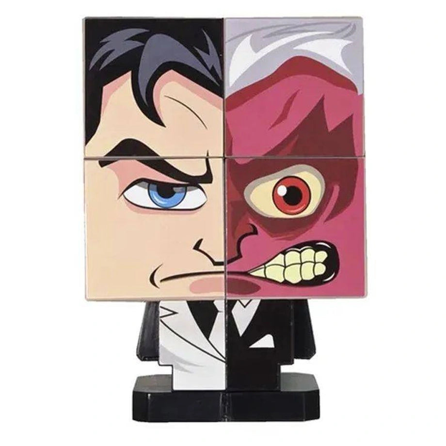 Qubi DC Comics Two-Face Transforming Cube Figure (14 cm)