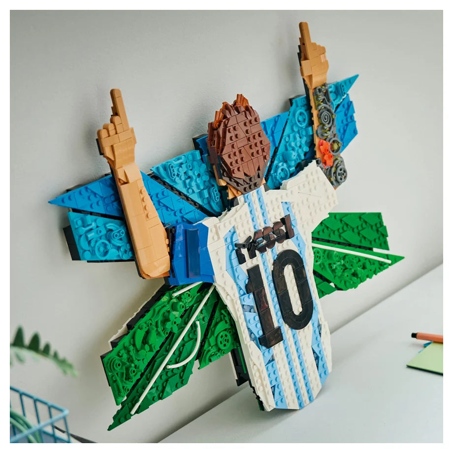 LEGO Editions Lionel Messi: Celebration Building Toy Set 43018 (113 Pieces)