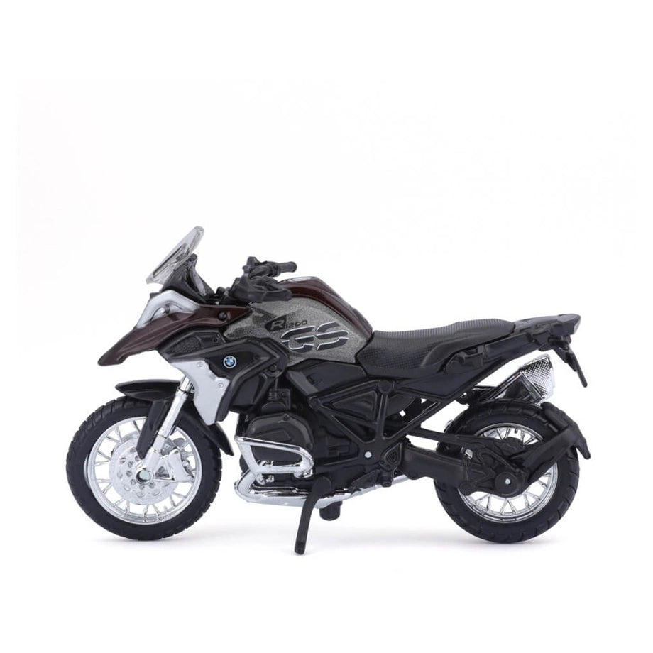 Maisto Yamaha YZF-R7 Die-cast Motorbike (1:18, Assorted)