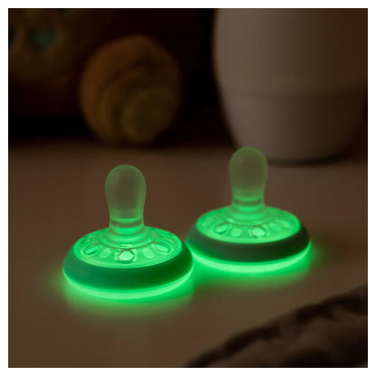 Tommee Tippee Closer To Nature Night Time Soother, 0-6 months (Pack of 2)