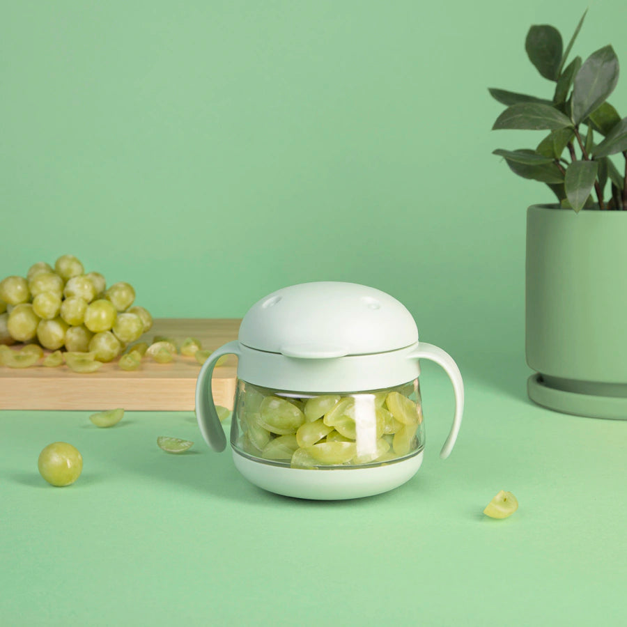 Ubbi Tweat Snack Container (Sage) Ubbi Tweat Snack Container (Sage)