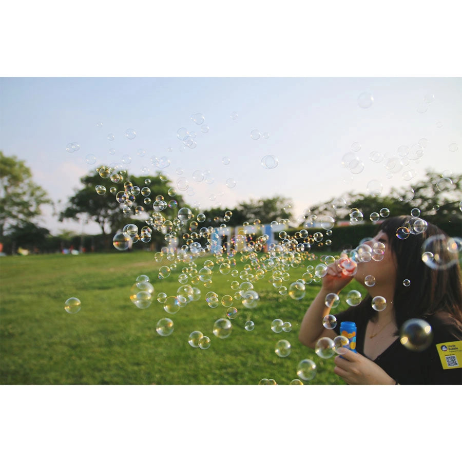 Uncle Bubble Fun Guinness World Record Bubble Set 2oz Uncle Bubble Fun Guinness World Record Bubble Set 2oz