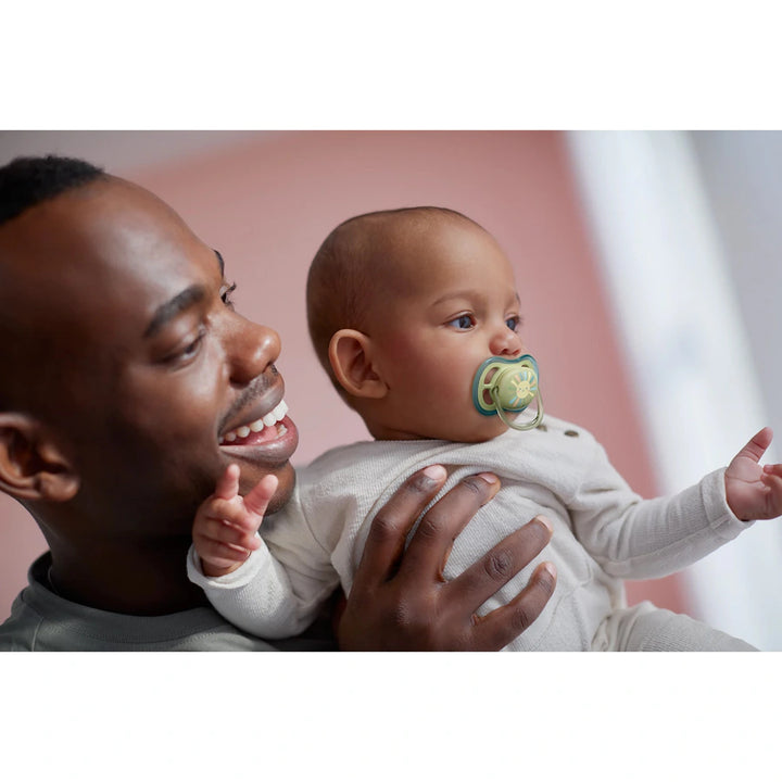 Philips Avent Ultra Air Pacifier Boy Pack of 2 (0-6m) - SCF085/58