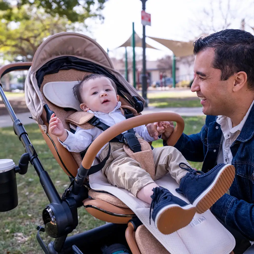 بطانة مقعد تبريد عالمية من ميما فلو مع مروحة مدمجة (بيج) بطانة مقعد تبريد عالمية من ميما فلو مع مروحة مدمجة (بيج)