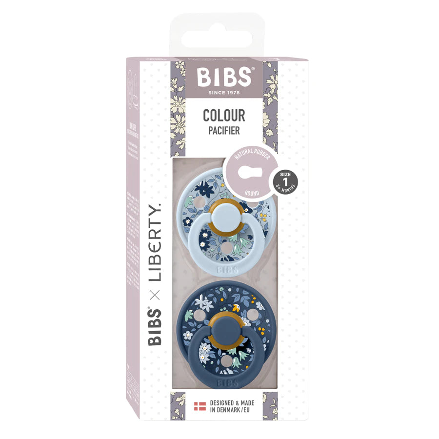 لهايات Bibs x Liberty Colour Chamomile Lawn Latex مقاس 2 عبوة من قطعتين (مزيج أزرق فاتح) لهايات Bibs x Liberty Colour Chamomile Lawn Latex مقاس 2 عبوة من قطعتين (مزيج أزرق فاتح)