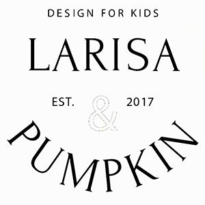 Larisa & Pumpkin