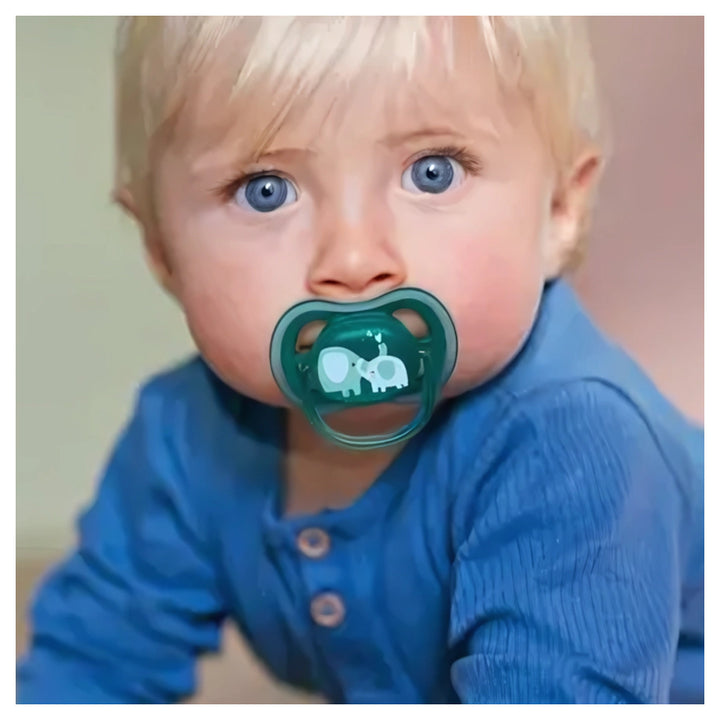 Philips Avent Ultra Air Pacifier Deco Pack of 2 Boy (18m+) - SCF349/18