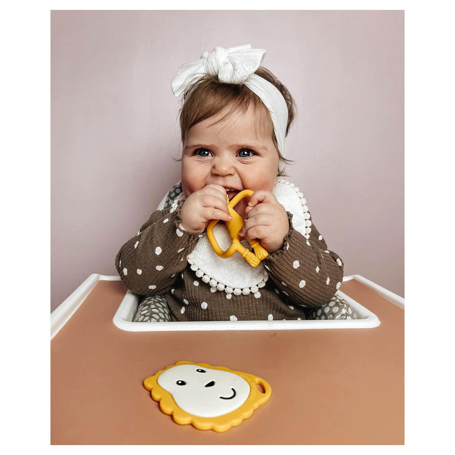 Matchstick Monkey Teething Starter Set Lion Matchstick Monkey Teething Starter Set Lion