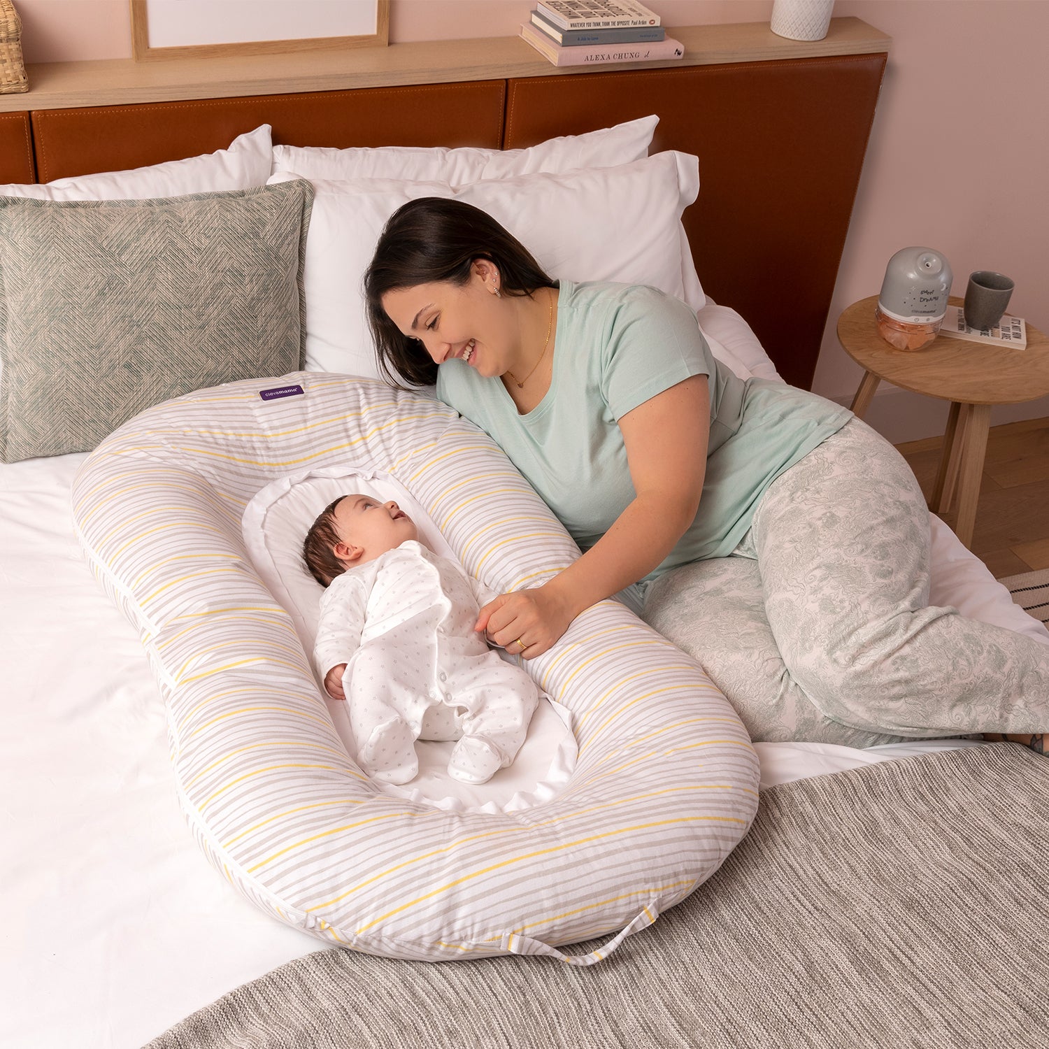 Mum2Me Maternity Pillow & Baby Pod (Grey /Yellow Stripes)