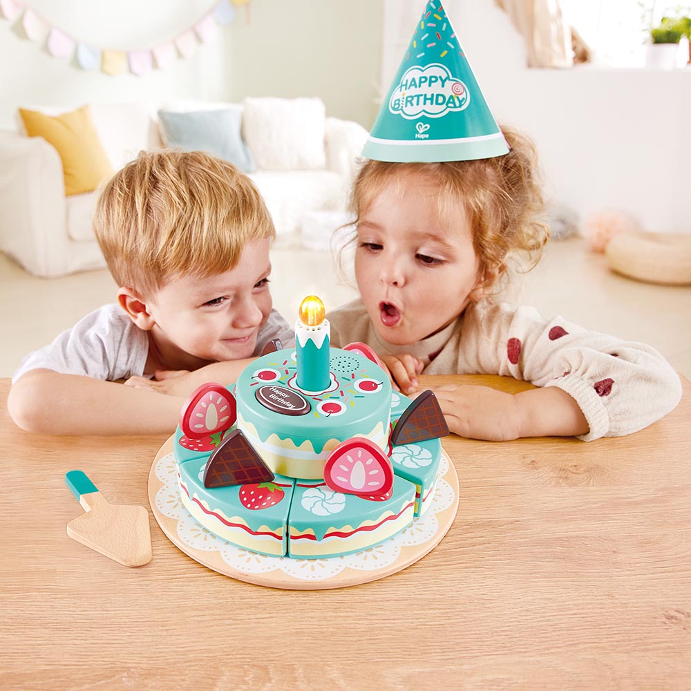 Hape - Interactive Happy Birthday Cake