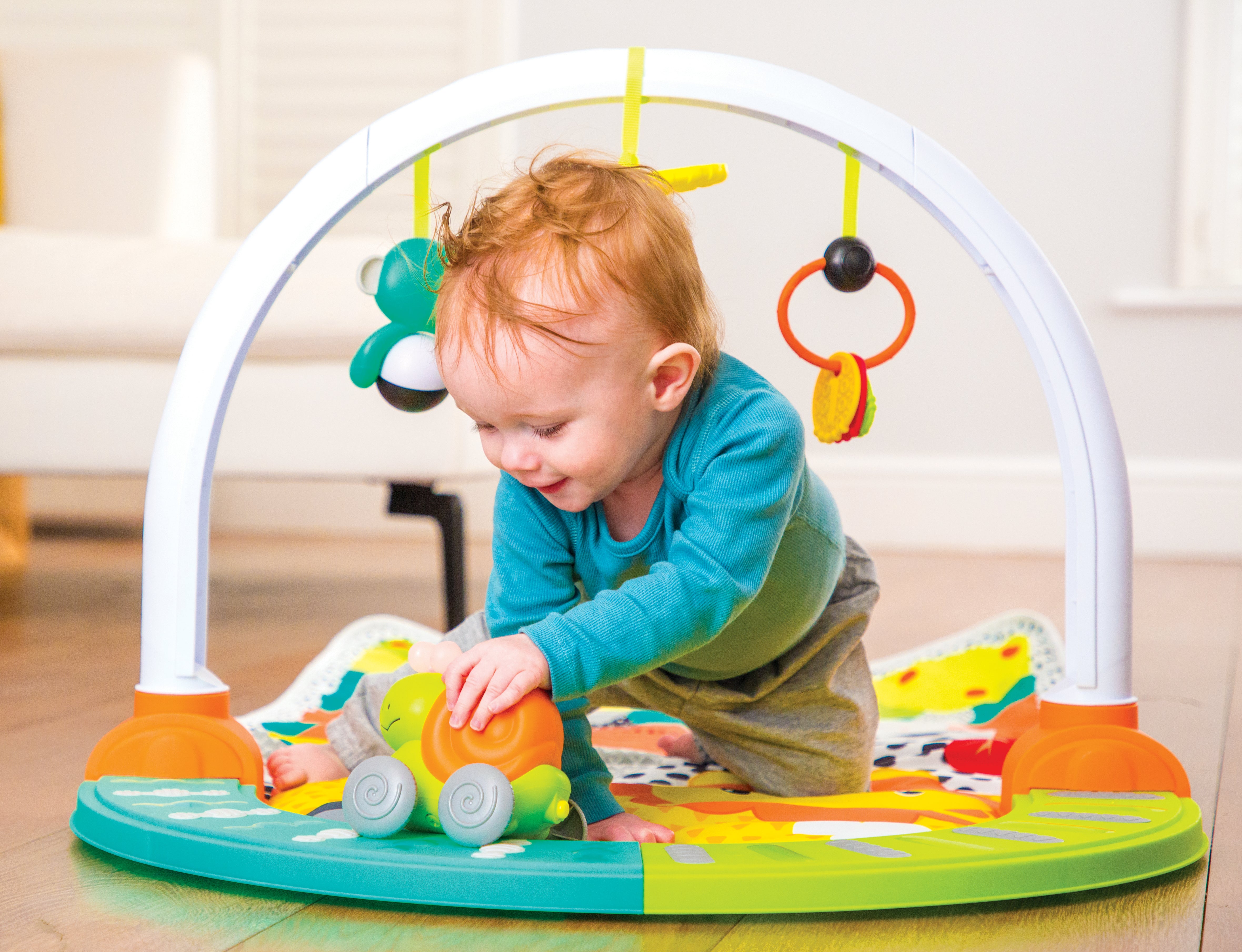 Infantino - Watch Me Grow 4-In-1 Activity Gym